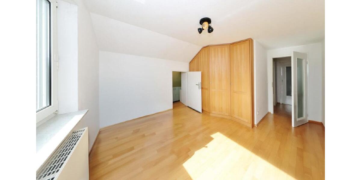 Doppelhaushälfte Wilhelmshaven Aldenburg - 4 Zimmer, 126 m&sup2;, 1.100&euro; | Angebot:25991102