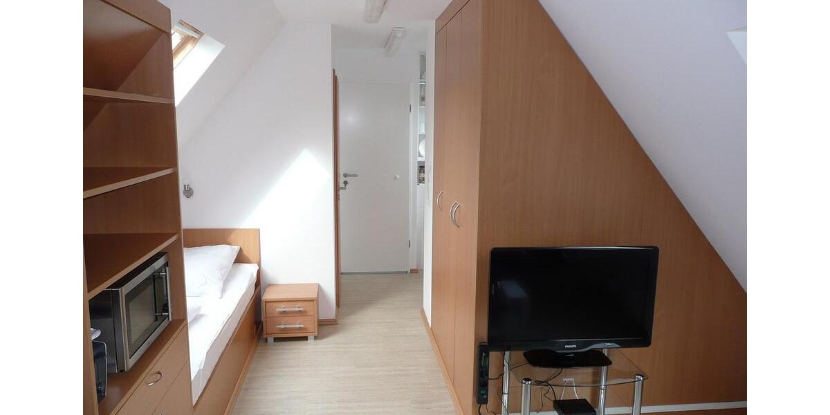 Etagenwohnung Köln Rodenkirchen - 1 Zimmer, 20 m&sup2;, 650&euro; | Angebot:26426298