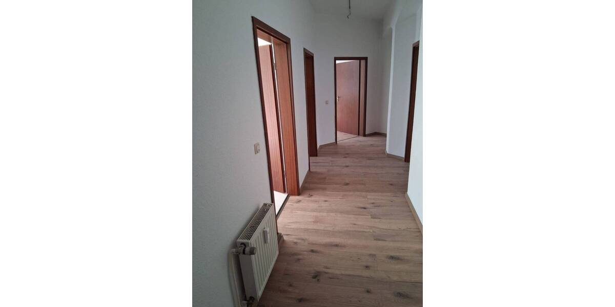 Etagenwohnung Magdeburg Stadtfeld Ost - 3 Zimmer, 104 m&sup2;, 940&euro; | Angebot:25703994