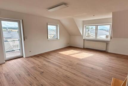 Helle 3-Zimmer-Maisonette-Wohnung in Andernach-Miesenheim