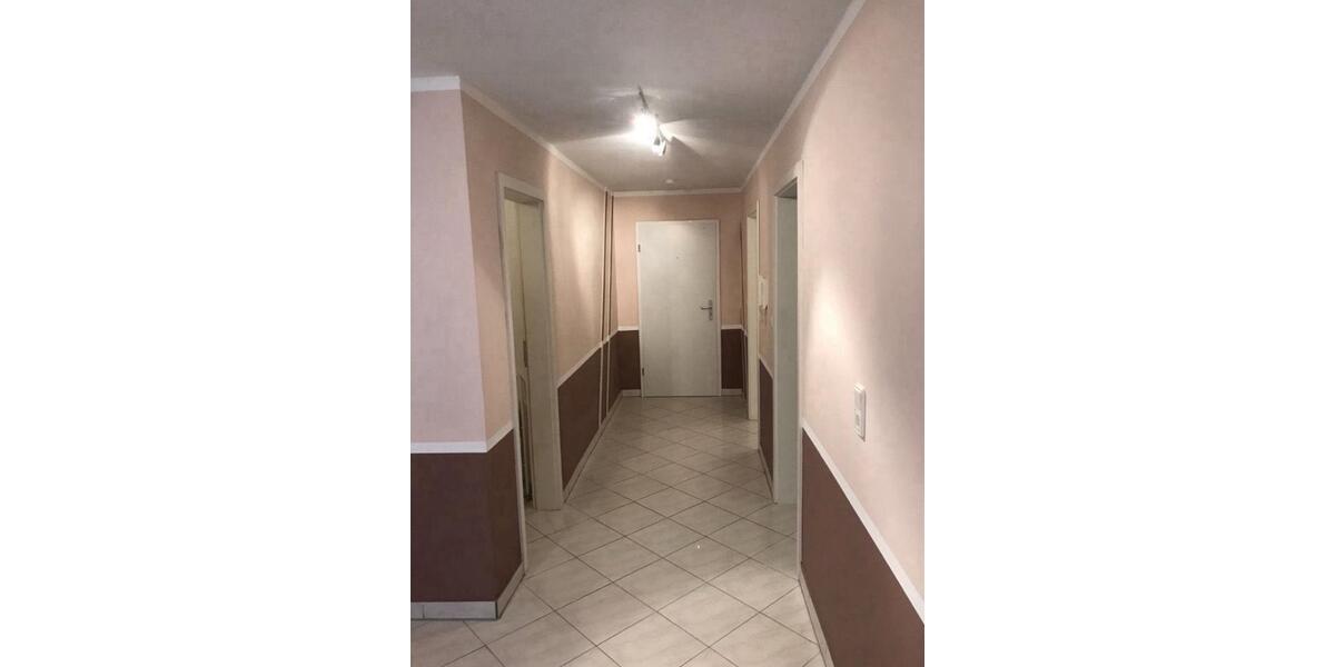 Etagenwohnung Viernheim - 2 Zimmer, 70 m&sup2;, 700&euro; | Angebot:26015736