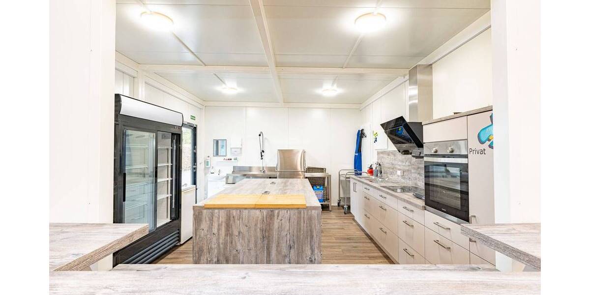 Gewerbeobjekt Drochtersen - 1 Zimmer, 137 m&sup2;, 2.160&euro; | Angebot:25692808