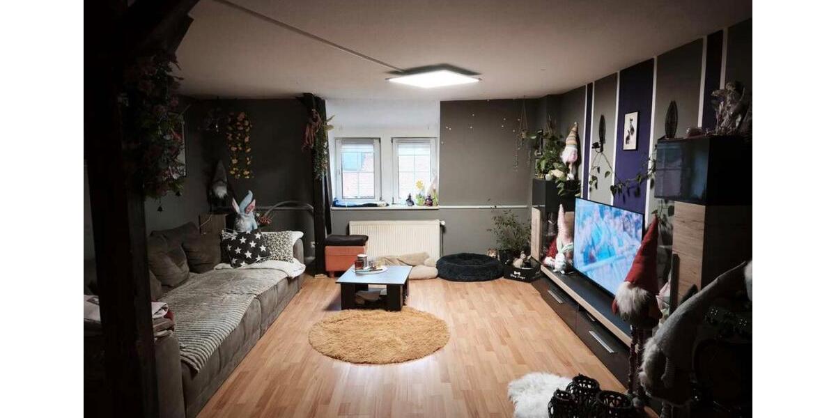 Dachgeschoßwohnung Staßfurt - 4 Zimmer, 75 m&sup2;, 425&euro; | Angebot:26022927