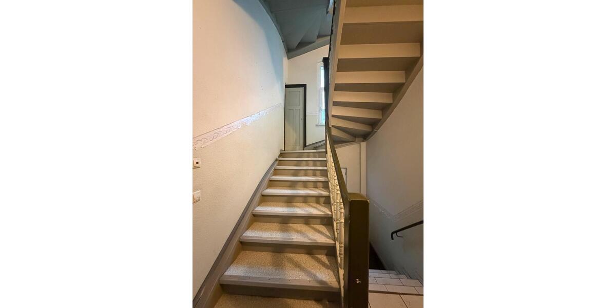 1 Raumwohnung im Erdgeschoss mit Balkon und Einbauküche 1 zimmer