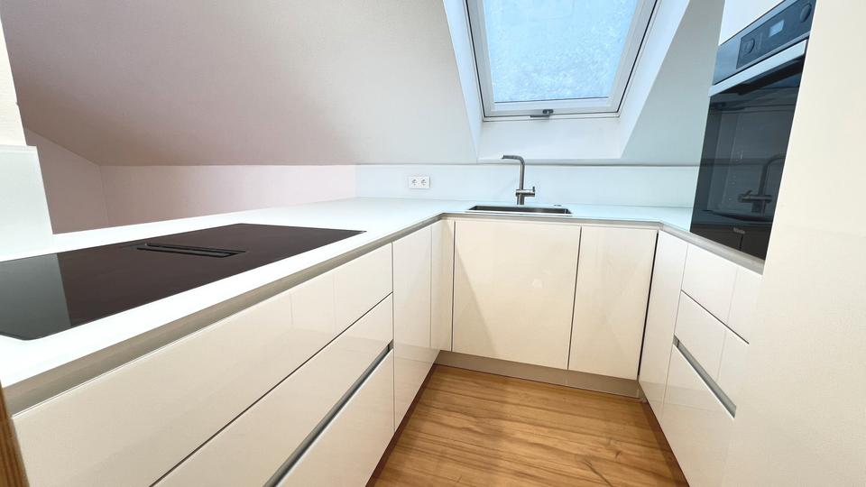 Dachgeschoßwohnung Waldshut-Tiengen Tiengen - 3 Zimmer, 60 m&sup2;, 720&euro; | Angebot:25097393