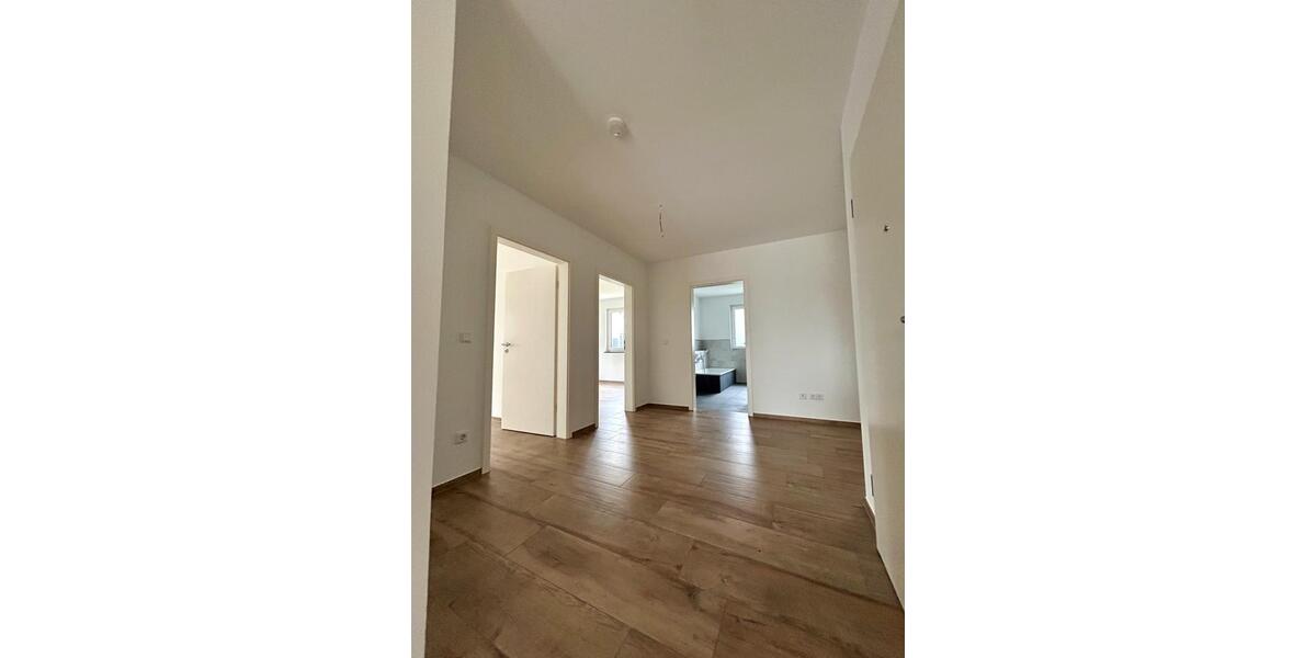 Erdgeschoßwohnung Schriesheim - 4 Zimmer, 137 m&sup2;, 2.300&euro; | Angebot:24643629