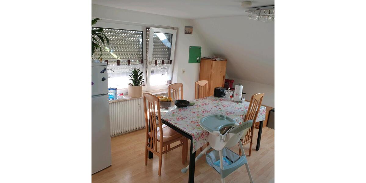 Dachgeschoßwohnung Poppenhausen (Wasserkuppe) - 1 Zimmer, 60 m&sup2;, 360&euro; | Angebot:26019517