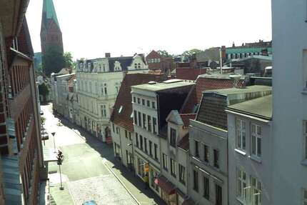 Wohnung zum Mieten in Lübeck 1.090 € 60 m²