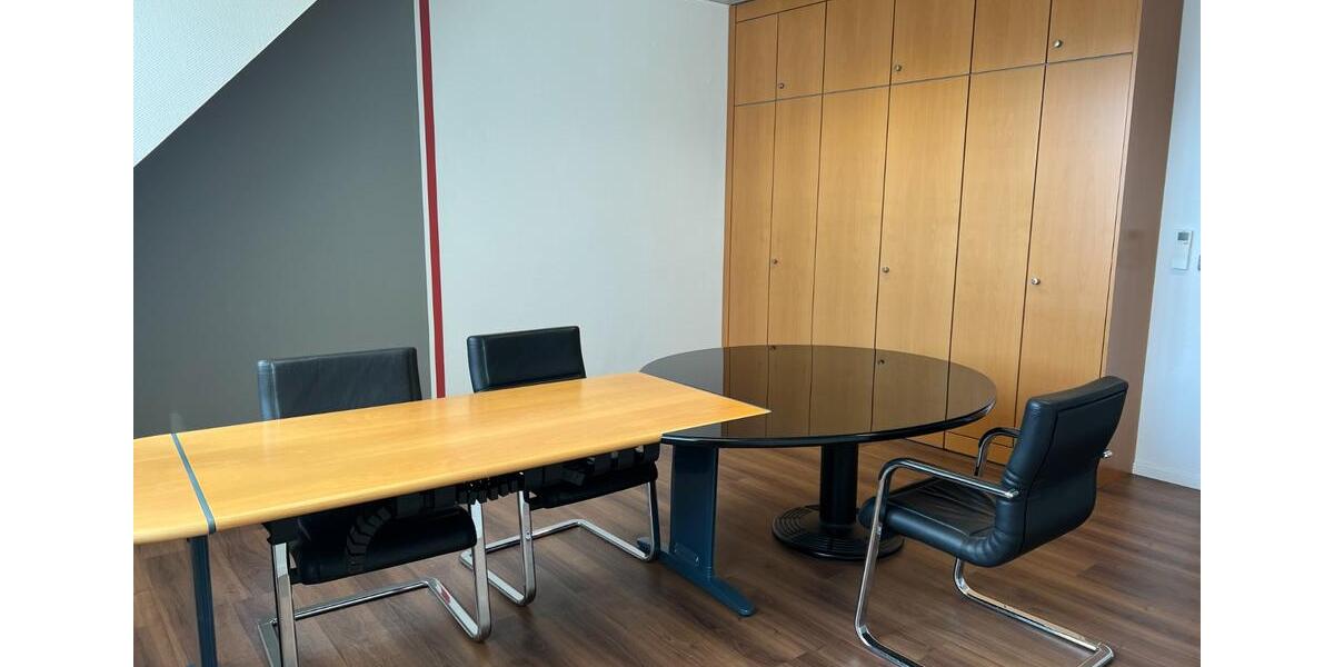 Gewerbeobjekt Warburg - 7&euro; | Angebot:20349077