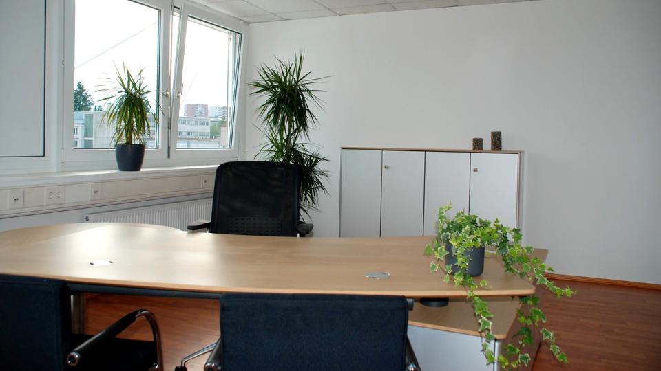 Gewerbeobjekt Steinbach (Taunus) - 599&euro; | Angebot:25181395