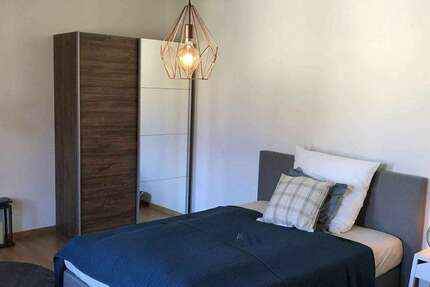 WG-Zimmer in Stuttgart 515 € 25 m² zimmer