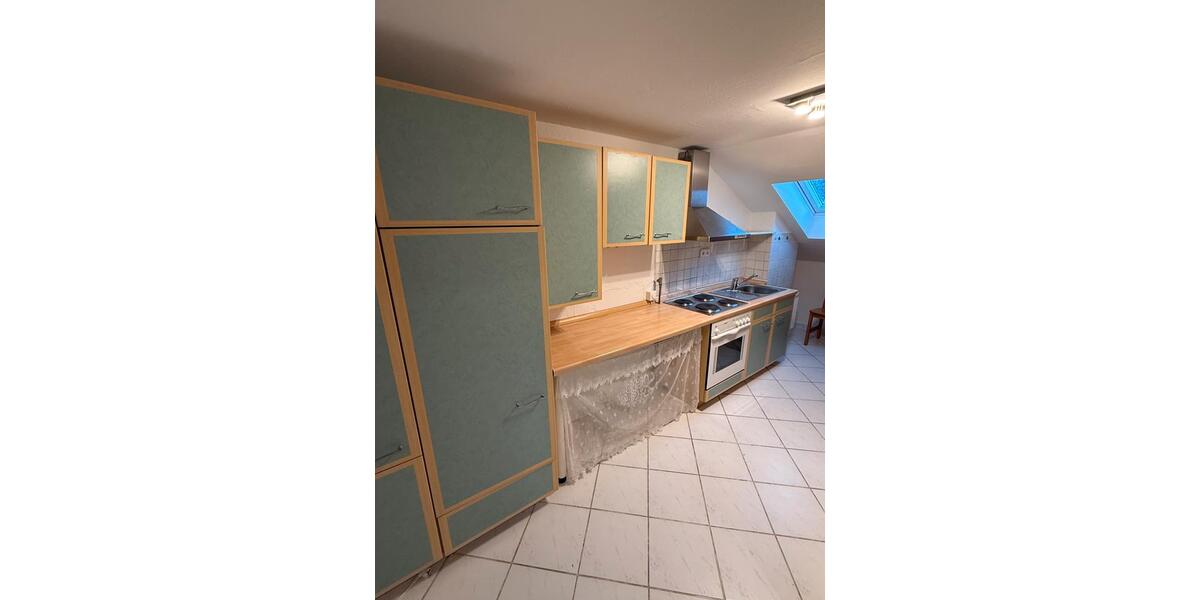 3-Zimmer-Dachgeschosswohnung in Murnau – renoviert 3 zimmer