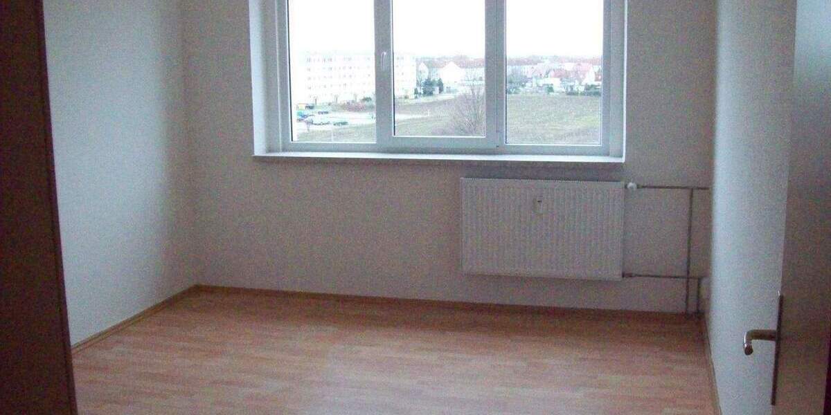 Etagenwohnung Landsberg Hohenthurm - 2 Zimmer, 46 m&sup2;, 322&euro; | Angebot:26486322