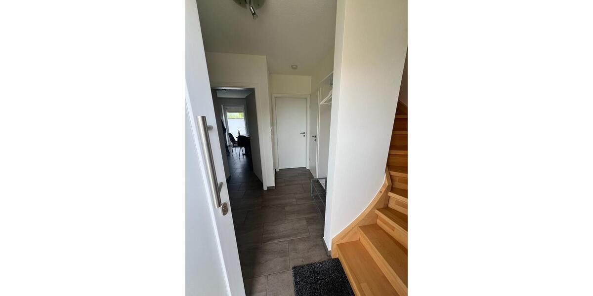 Einfamilienhaus Wardenburg - 3 Zimmer, 120 m&sup2;, 1.500&euro; | Angebot:24628524