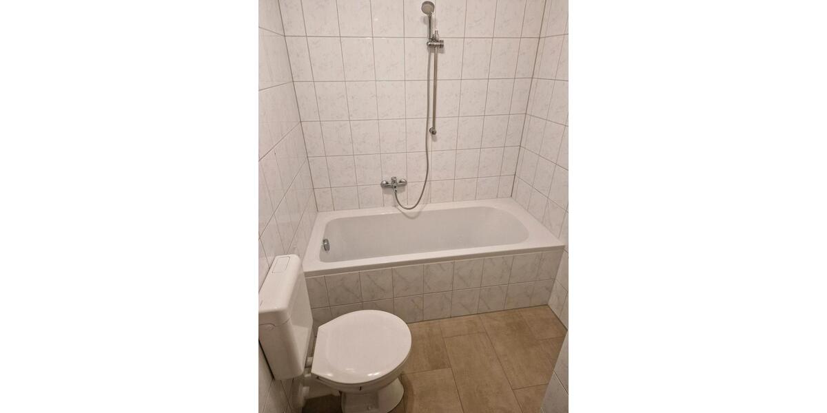 Etagenwohnung Lalling - 1 Zimmer, 24 m&sup2;, 260&euro; | Angebot:24787434