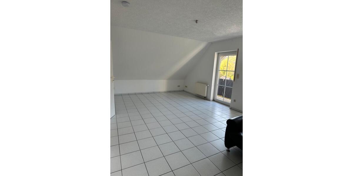 Dachgeschoßwohnung Niederfischbach - 2 Zimmer, 50 m&sup2;, 475&euro; | Angebot:26698653