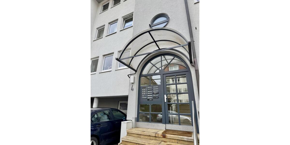 Dachgeschoßwohnung Böblingen - 3 Zimmer, 58 m&sup2;, 980&euro; | Angebot:24810674