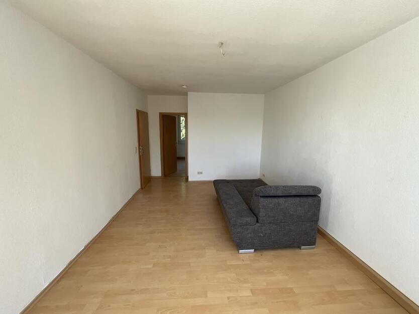 Helle 2-Raum-Wohnung in zentraler Lage mit traumhafter Aussicht