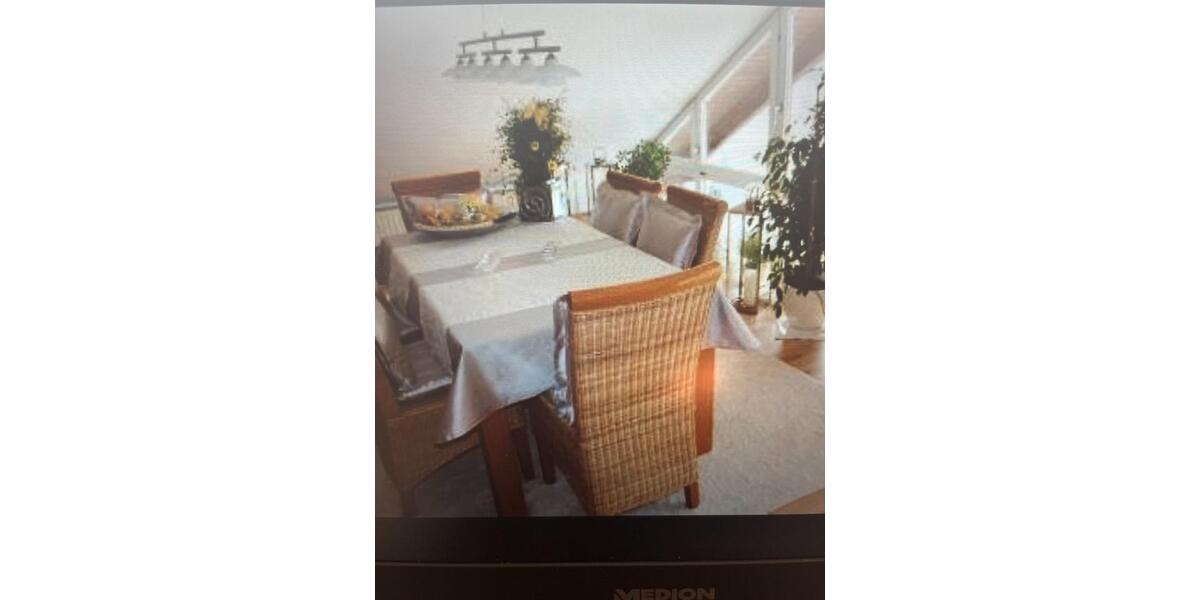 Dachgeschoßwohnung Vilshofen an der Donau - 3 Zimmer, 90 m&sup2;, 650&euro; | Angebot:26662947