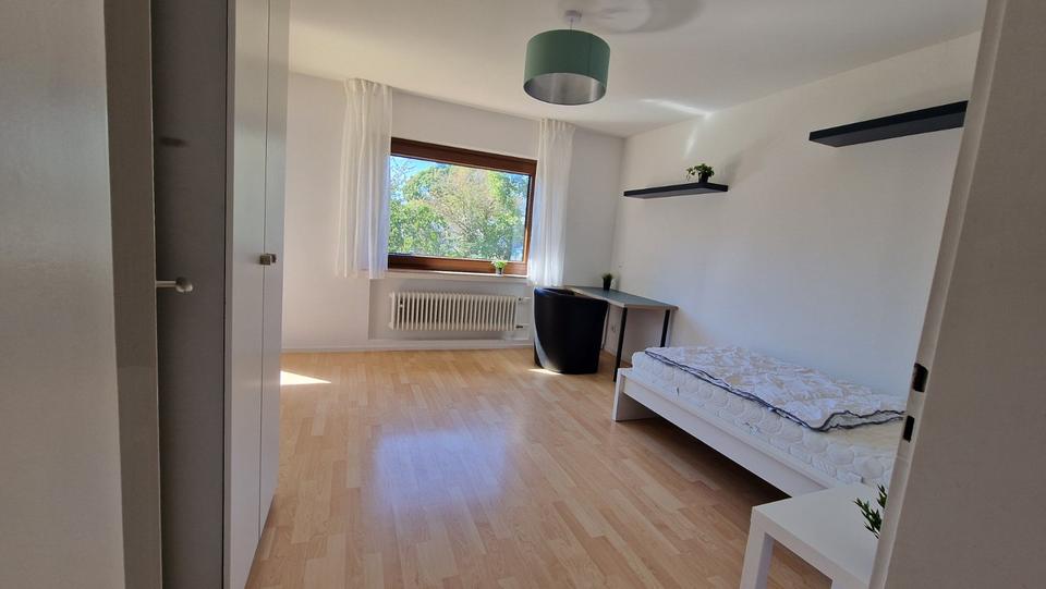 Etagenwohnung Renningen - 1 Zimmer, 50 m&sup2;, 500&euro; | Angebot:24756227