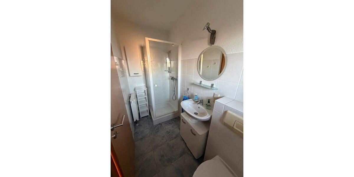 Doppelhaushälfte Bad Hersfeld - 7 Zimmer, 164 m&sup2;, 1.629&euro; | Angebot:25886917