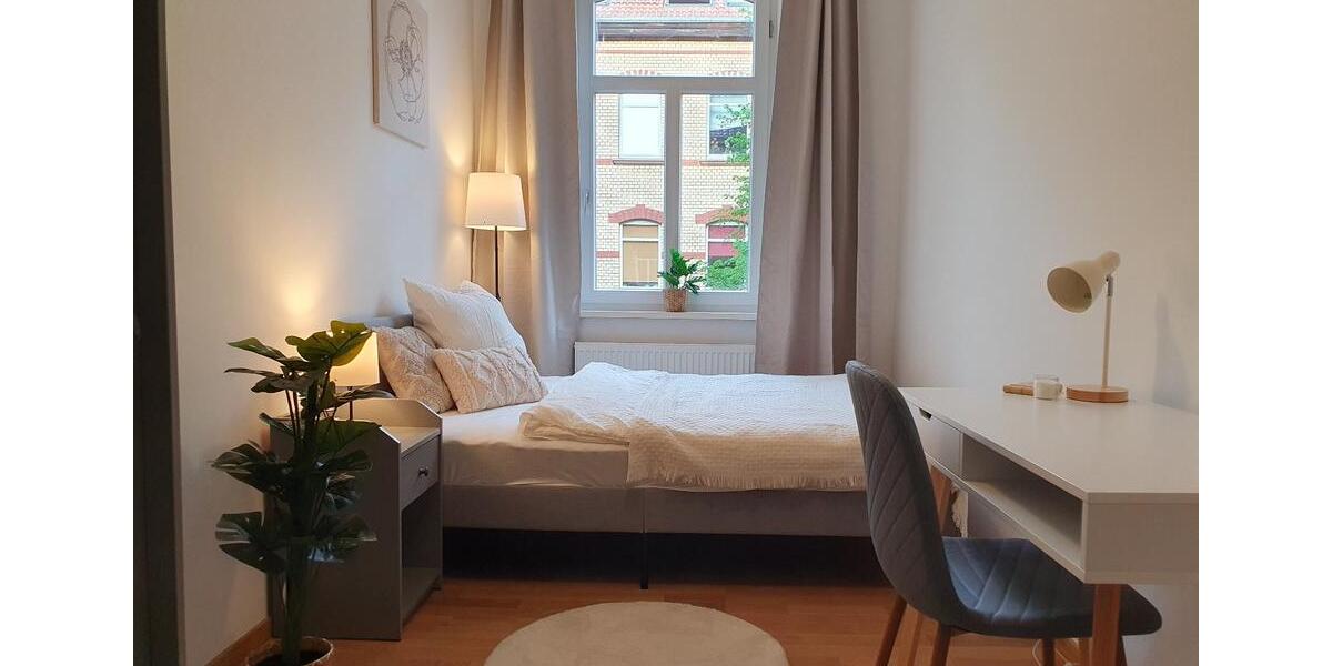 Wohnen auf Zeit Erfurt Johannesplatz - 1 Zimmer, 99 m&sup2;, 515&euro; | Angebot:25418566
