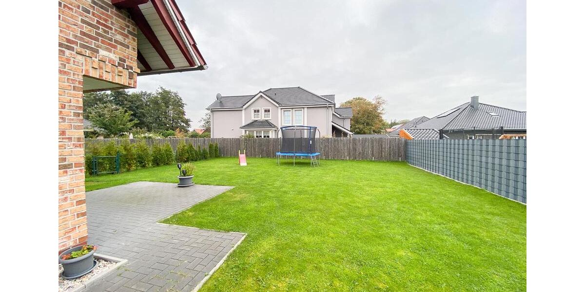 Doppelhaushälfte Jever - 4 Zimmer, 118 m&sup2;, 1.300&euro; | Angebot:25637704