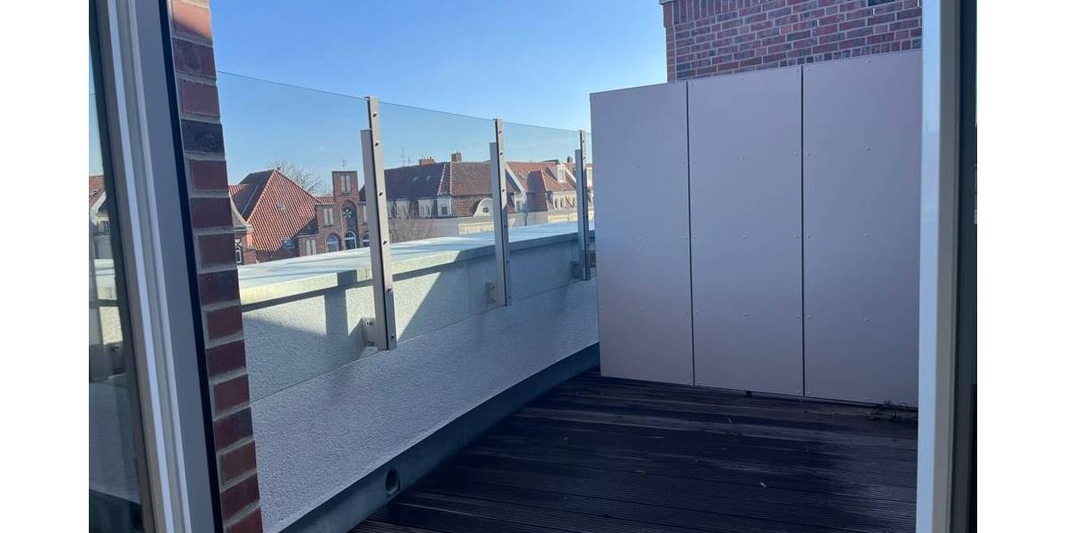 Etagenwohnung Lüneburg Rotes Feld - 4 Zimmer, 108 m&sup2;, 1.950&euro; | Angebot:25986358