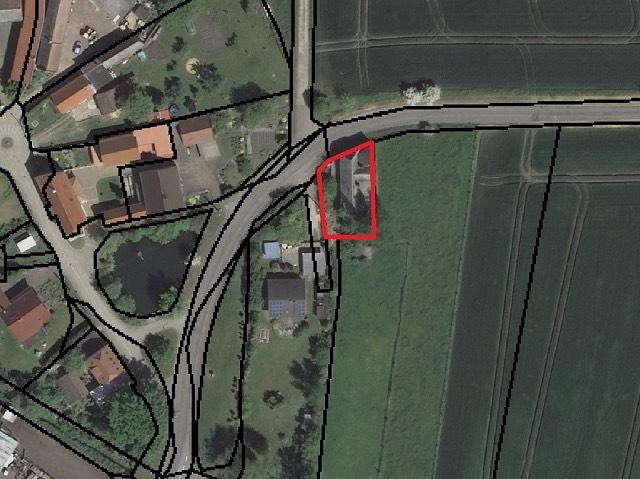 Haus im Dornröschenschlaf. 3 zimmer