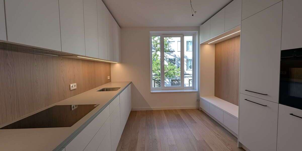 Etagenwohnung München Altstadt-Lehel - 4 Zimmer, 146 m&sup2;, 4.230&euro; | Angebot:27225638