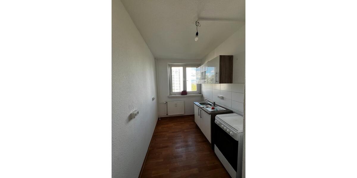 Dachgeschoßwohnung Magdeburg Großer Silberberg - 3 Zimmer, 61 m&sup2;, 552&euro; | Angebot:26583050