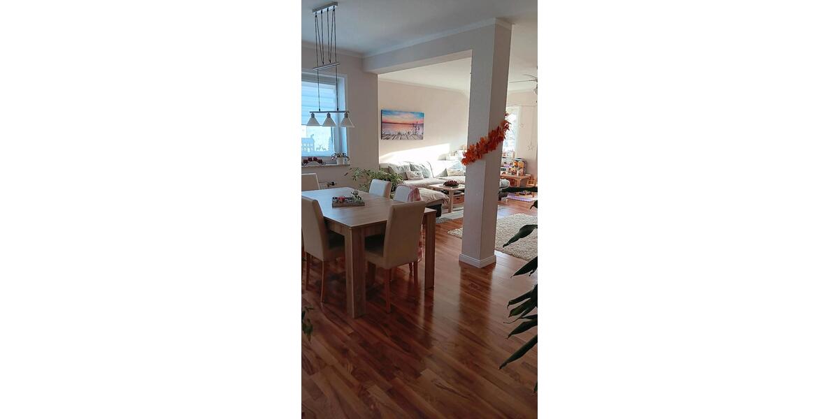 Dachgeschoßwohnung Alzey - 3 Zimmer, 97 m&sup2;, 1.220&euro; | Angebot:24753417