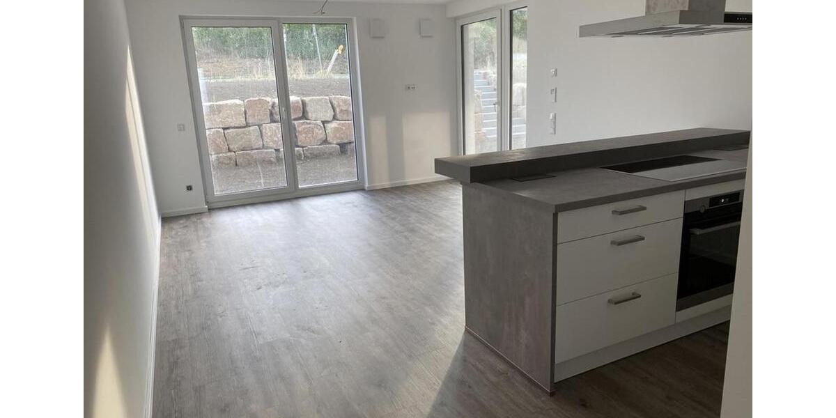 Erdgeschoßwohnung Schwerte - 3 Zimmer, 85 m&sup2;, 1.250&euro; | Angebot:26040904