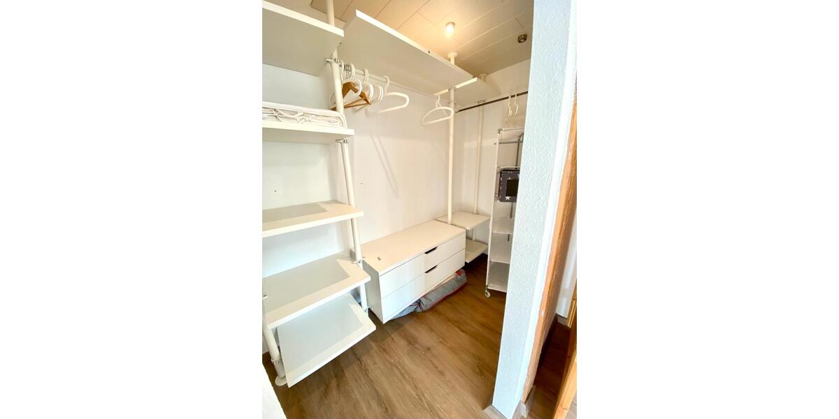 Dachgeschoßwohnung Berlin Lichtenberg - 3 Zimmer, 86 m&sup2;, 499&euro; | Angebot:26317826