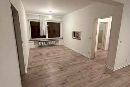 Freundliche 4,5 Zimmer Wohnung mit Balkon & Garten in Buer