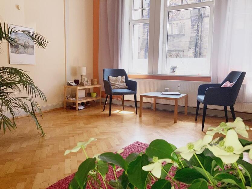 Praxisraum zu vermieten