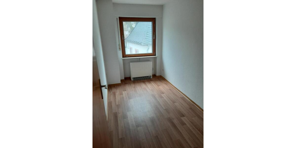 Etagenwohnung Bernkastel-Kues Kues - 3 Zimmer, 90 m&sup2;, 675&euro; | Angebot:24660183