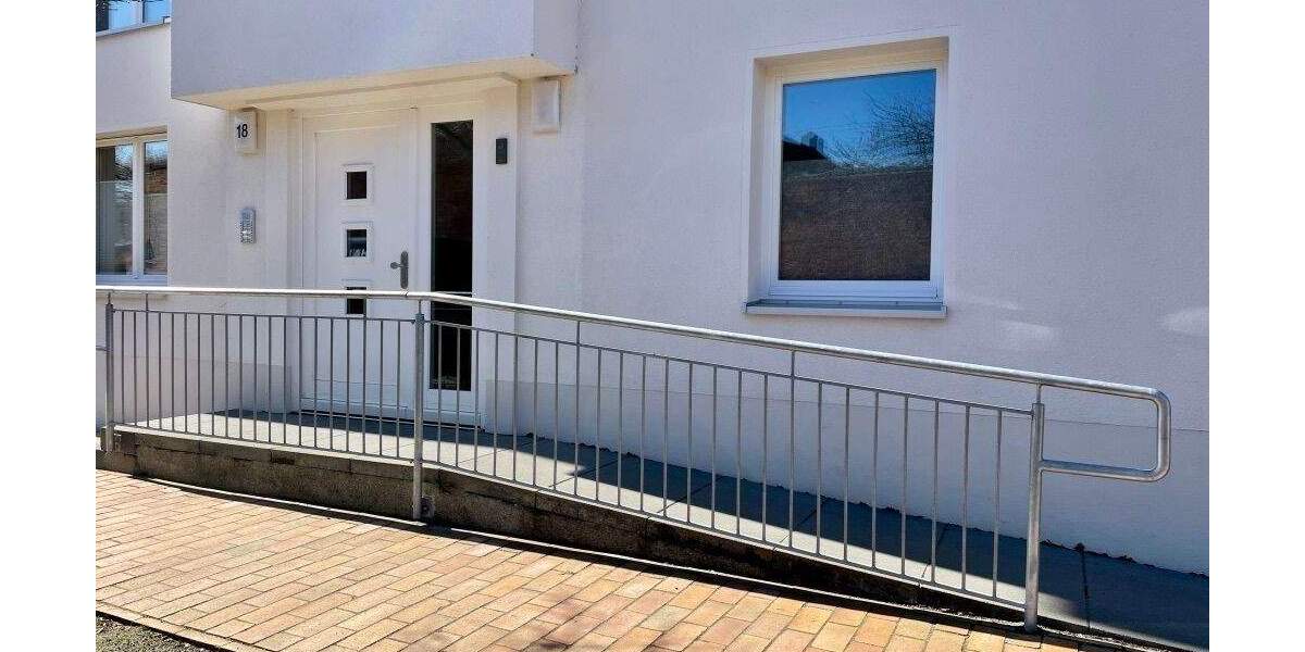 Etagenwohnung Grimmen - 2 Zimmer, 48 m&sup2;, 520&euro; | Angebot:25909019