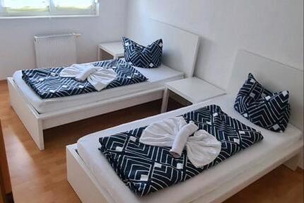 Wohnen auf Zeit Schwandorf - 4 Zimmer, 160 m&sup2;, 20&euro; | Angebot:24143669