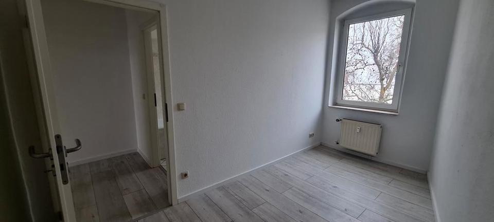 Dachgeschoßwohnung Magdeburg Beyendorf-Sohlen - 4 Zimmer, 96 m&sup2;, 595&euro; | Angebot:26481149