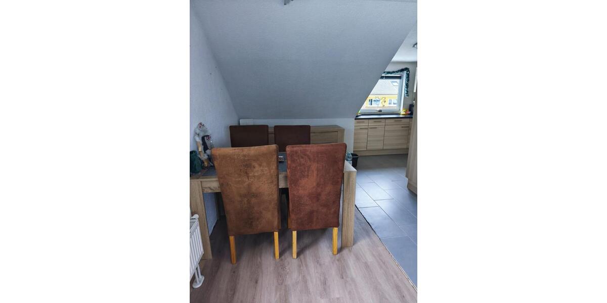 Dachgeschoßwohnung Rot am See - 3 Zimmer, 77 m&sup2;, 650&euro; | Angebot:24441196