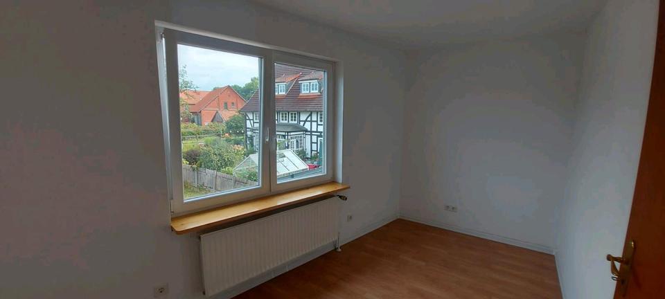 Erdgeschoßwohnung Hessisch Oldendorf - 2 Zimmer, 86 m&sup2;, 690&euro; | Angebot:24770302
