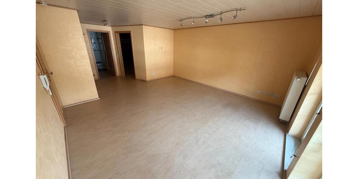 Etagenwohnung Wolfhagen - 2 Zimmer, 35 m&sup2;, 250&euro; | Angebot:26221075