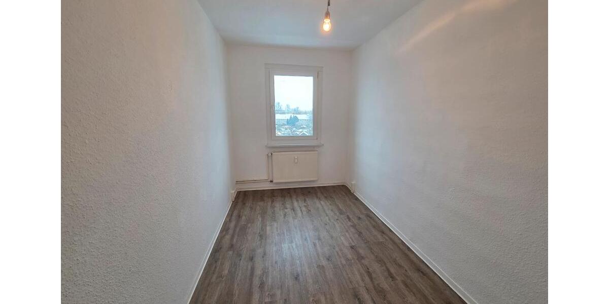 Etagenwohnung Brandenburg an der Havel Görden - 4 Zimmer, 81 m&sup2;, 758&euro; | Angebot:26266121