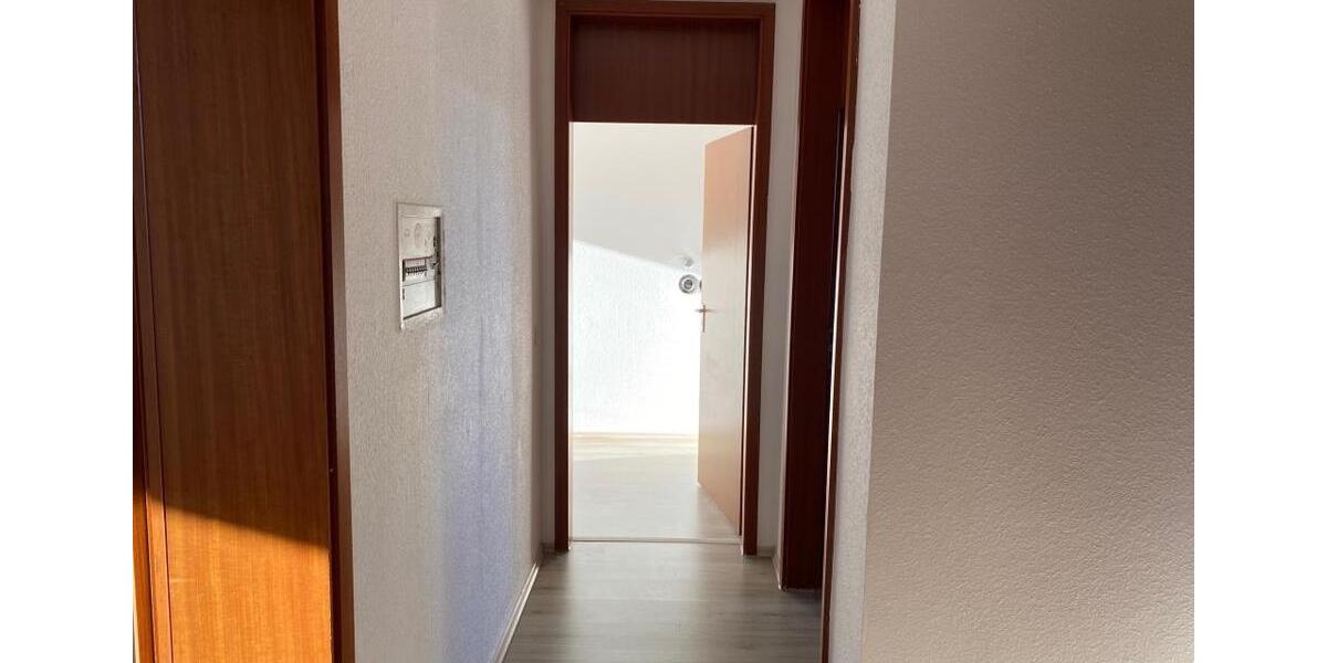 Dachgeschoßwohnung Witten - 2 Zimmer, 67 m&sup2;, 382&euro; | Angebot:26003836