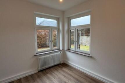 Wohnung Schortens - 3 Zimmer, 83 m&sup2;, 825&euro; | Angebot:25178286