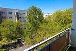 2-Raum-Wohnung mit lichtdurchflutetem 30 m² WohnZimmer, Balkon und EBK!