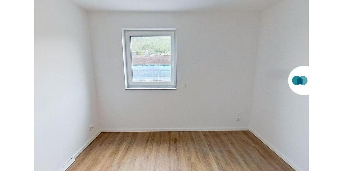 Dachgeschoßwohnung Geislingen an der Steige - 3 Zimmer, 96 m&sup2;, 1.100&euro; | Angebot:24598650