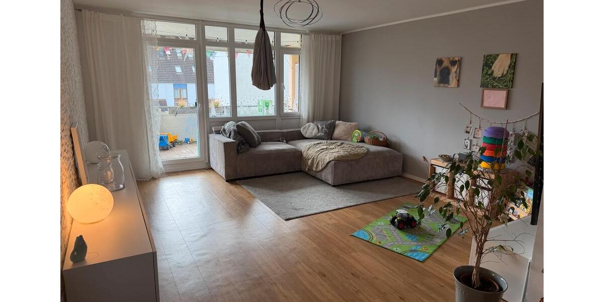 Etagenwohnung Wuppertal Lichtenplatz - 3 Zimmer, 80 m&sup2;, 1.390&euro; | Angebot:25272385