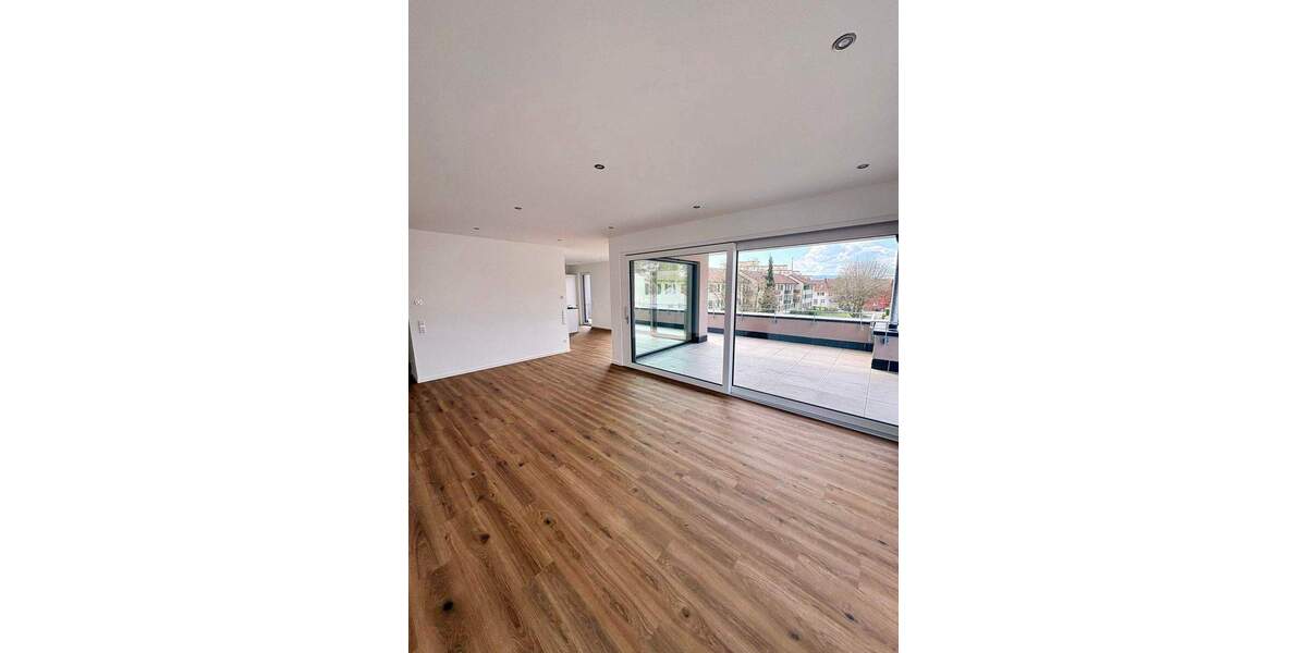 Etagenwohnung Lörrach - 3 Zimmer, 109 m&sup2;, 1.746&euro; | Angebot:26344501